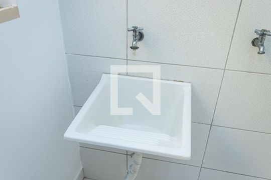 Área de Serviço de casa para alugar com 1 quarto, 30m² em Jardim Regina, São Paulo