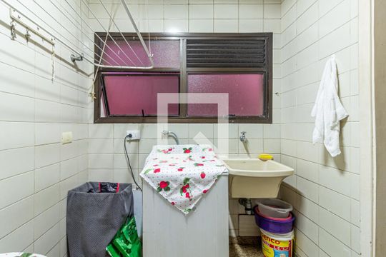 Área de Serviço de apartamento à venda com 4 quartos, 220m² em Itaim Bibi, São Paulo