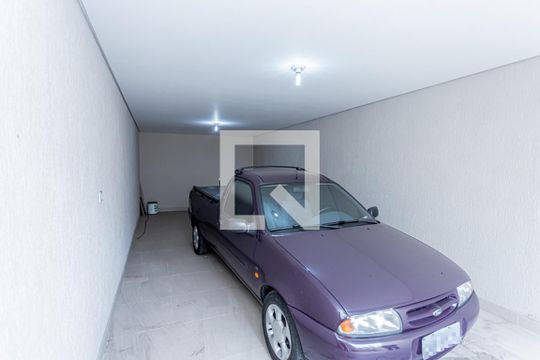 Garagem de casa à venda com 3 quartos, 180m² em Vila Comercial, São Paulo