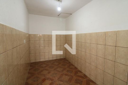 Casa para alugar com 1 quarto, 25m² em Parque São Rafael, São Paulo