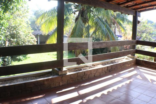 varanda de casa à venda com 4 quartos, 300m² em Taquara, Rio de Janeiro