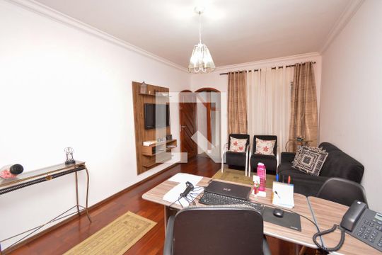 Sala de casa à venda com 3 quartos, 117m² em Picanço, Guarulhos
