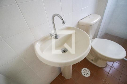 banheiro de apartamento à venda com 1 quarto, 42m² em Santana, São Paulo