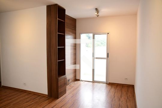 Apartamento para alugar com 2 quartos, 55m² em Jardim Barbacena, Cotia