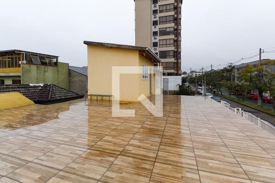 Terraço de casa à venda com 4 quartos, 200m² em Passo D’areia, Porto Alegre
