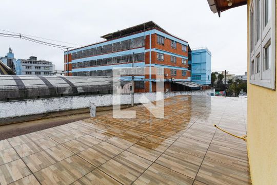 Terraço de casa à venda com 4 quartos, 200m² em Passo D’areia, Porto Alegre