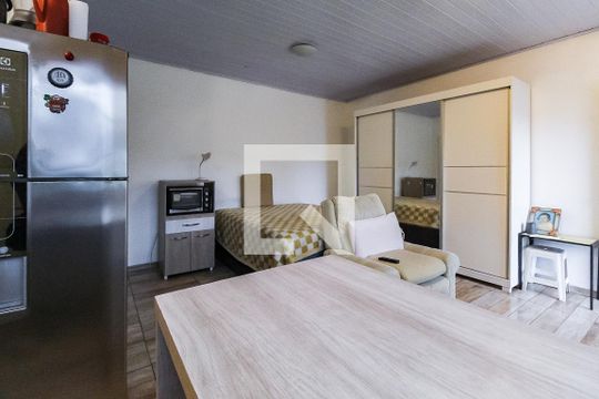 Sala/Cozinha de casa à venda com 4 quartos, 200m² em Passo D’areia, Porto Alegre
