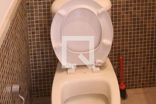 Lavabo de casa à venda com 4 quartos, 300m² em Água Fria, São Paulo