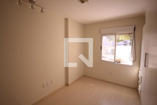 quarto 1 de casa à venda com 4 quartos, 300m² em Água Fria, São Paulo