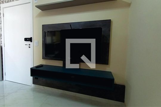 Sala/Cozinha de kitnet/studio para alugar com 1 quarto, 26m² em Vila Ré, São Paulo