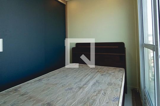 Quarto de kitnet/studio para alugar com 1 quarto, 26m² em Vila Ré, São Paulo