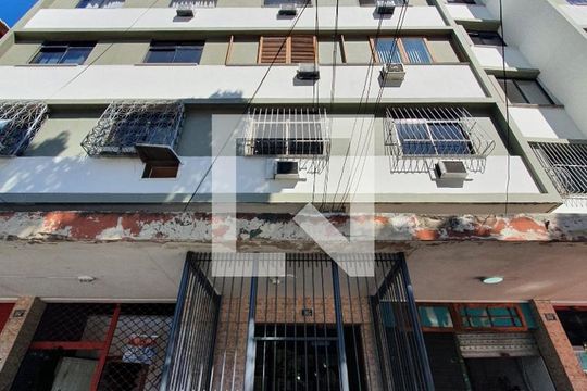 Fachada de apartamento à venda com 3 quartos, 120m² em Maracanã, Rio de Janeiro