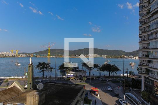 Vista de apartamento para alugar com 1 quarto, 70m² em Ponta da Praia, Santos