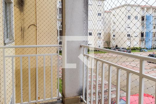 Sacada da sala de apartamento para alugar com 3 quartos, 67m² em Humaitá, Porto Alegre