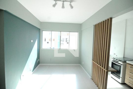 Sala  de apartamento à venda com 2 quartos, 54m² em Jacarepaguá, Rio de Janeiro