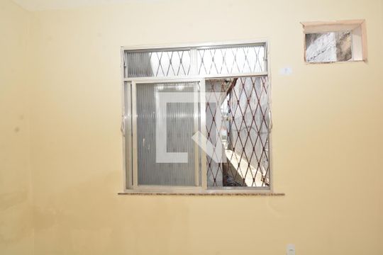 Quarto 1 de casa para alugar com 2 quartos, 60m² em Jardim América, Rio de Janeiro