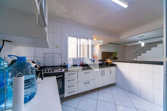 Cozinha  de apartamento à venda com 2 quartos, 134m² em Centro, Santo André
