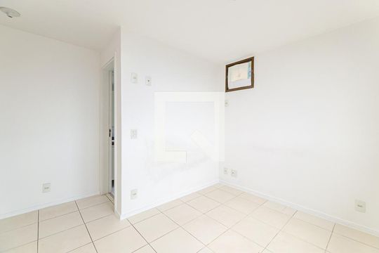 Suíte de apartamento à venda com 3 quartos, 94m² em Centro, Niterói