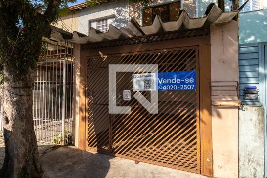 Fachada de casa para alugar com 2 quartos, 150m² em Vila Vitório Mazzei, São Paulo