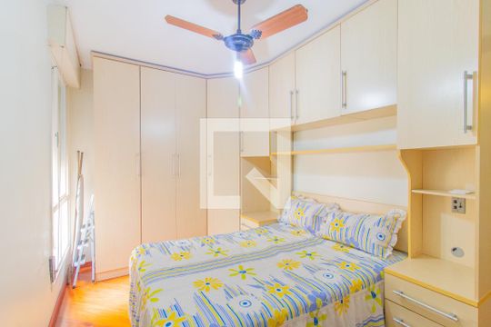 Quarto de apartamento à venda com 1 quarto, 40m² em Praia de Belas, Porto Alegre