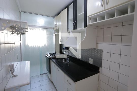 Cozinha de apartamento à venda com 2 quartos, 49m² em Cidade Patriarca, São Paulo