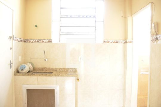 Banheiro de apartamento à venda com 2 quartos, 70m² em Fonseca, Niterói