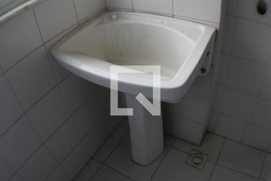 Cozinha de apartamento para alugar com 2 quartos, 65m² em Tanque, Rio de Janeiro