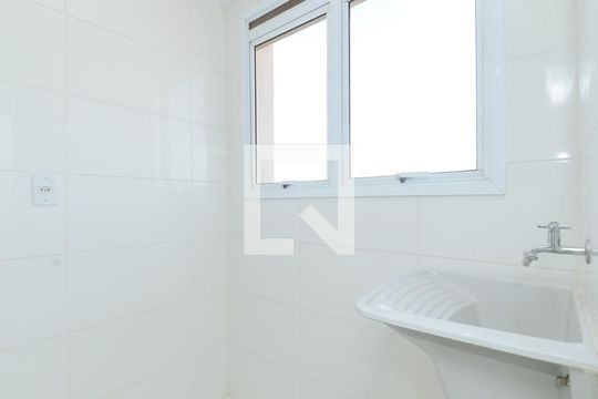 Área de Serviço de apartamento para alugar com 2 quartos, 58m² em Jardim Tranqüilidade, Guarulhos