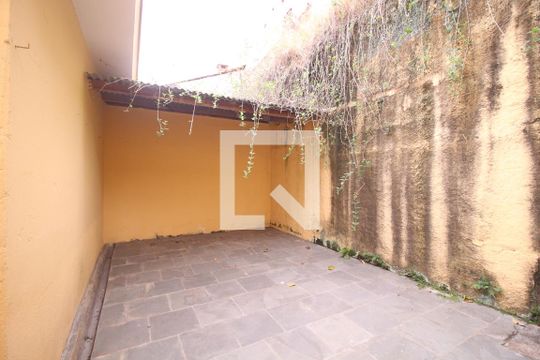 Área Externa de casa à venda com 2 quartos, 250m² em Tucuruvi, São Paulo