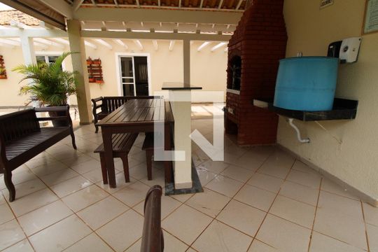 Área comum - Churrasqueira de apartamento para alugar com 2 quartos, 46m² em Vila Trinta e Um de Março, Campinas