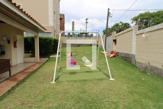 Área Comum - Playground de apartamento para alugar com 2 quartos, 46m² em Vila Trinta e Um de Março, Campinas