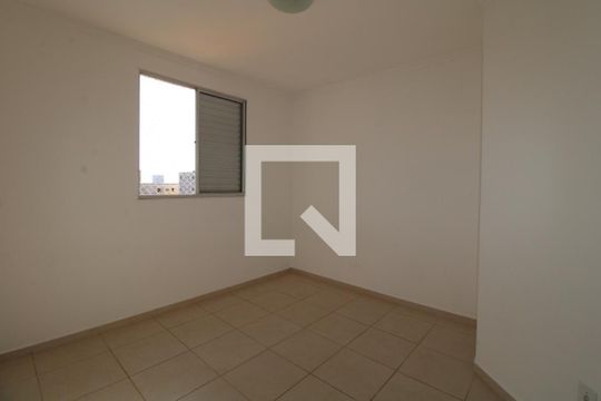 Quarto 1 (suíte) de apartamento para alugar com 2 quartos, 46m² em Vila Trinta e Um de Março, Campinas