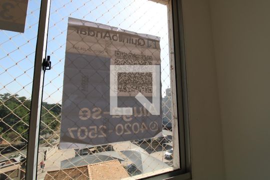 Plaquinha de apartamento para alugar com 2 quartos, 46m² em Vila Trinta e Um de Março, Campinas
