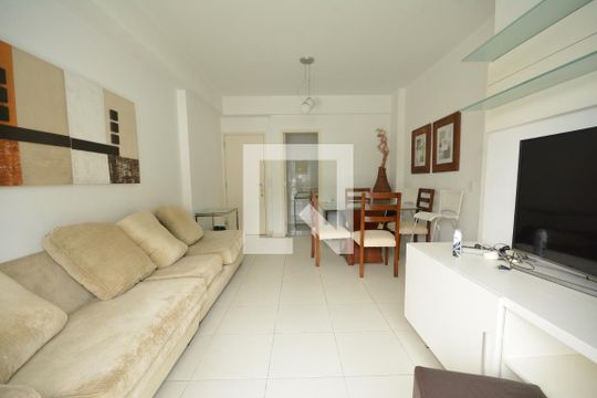 Sala de apartamento para alugar com 2 quartos, 90m² em Humaitá, Rio de Janeiro