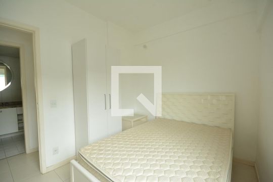 Quarto 2 de apartamento para alugar com 2 quartos, 90m² em Humaitá, Rio de Janeiro