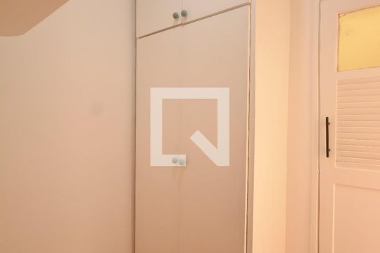 Quarto de Serviço de apartamento para alugar com 3 quartos, 86m² em Flamengo, Rio de Janeiro