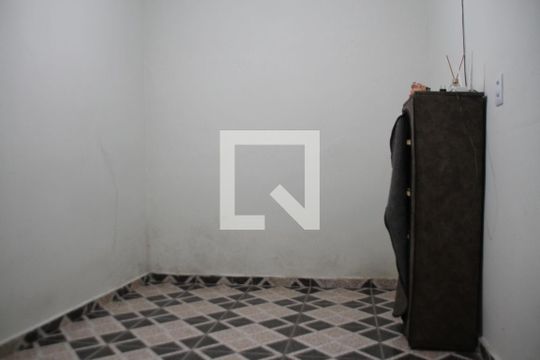 Dormitório 2 de casa à venda com 3 quartos, 180m² em Conjunto Habitacional A E Carvalho, São Paulo