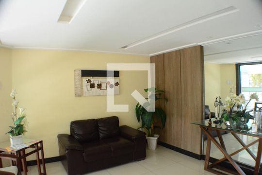 Área comum de apartamento para alugar com 3 quartos, 81m² em Armação, Salvador