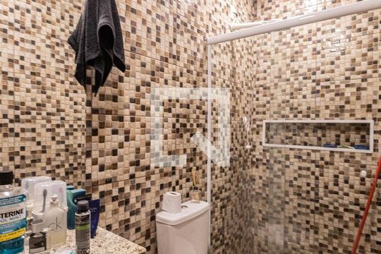 Banheiro Social de apartamento à venda com 1 quarto, 28m² em Vila Formosa, São Paulo