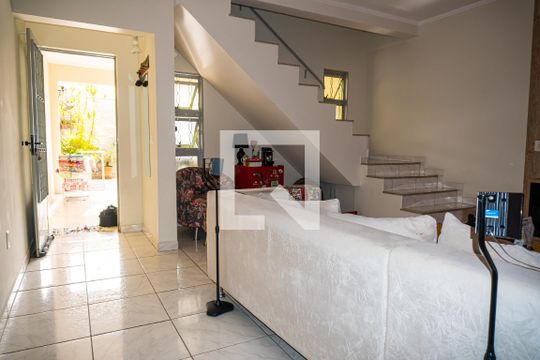Sala de casa à venda com 2 quartos, 125m² em Parque Jambeiro, Campinas