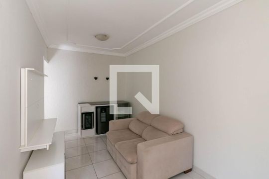 Sala de apartamento para alugar com 3 quartos, 68m² em Jardim Montanhês, Belo Horizonte