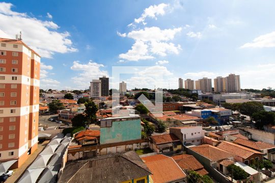 Vista Banheiro Suíte 1 de apartamento para alugar com 2 quartos, 57m² em Vila Nova, Campinas