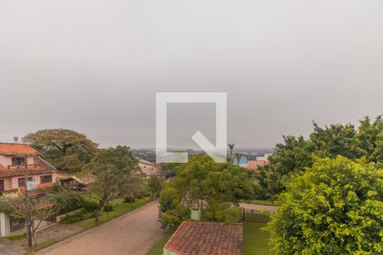 Vista  de casa à venda com 3 quartos, 300m² em Ipanema, Porto Alegre