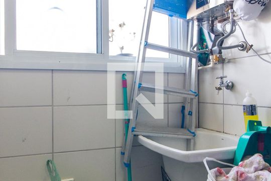 Área de serviço de apartamento à venda com 2 quartos, 47m² em Jardim América da Penha, São Paulo