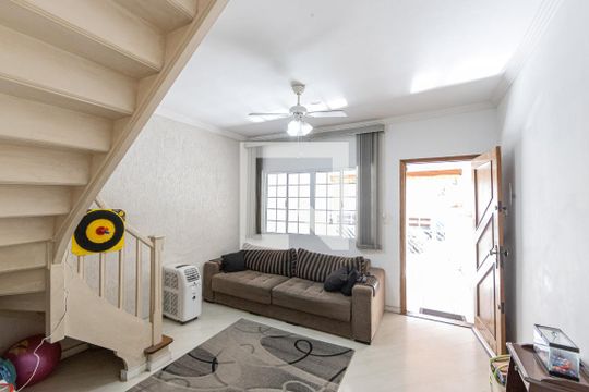 Sala de casa à venda com 3 quartos, 130m² em Vila Carrão, São Paulo