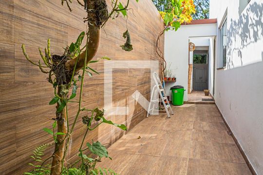 Corredor Casa Inferior de casa à venda com 4 quartos, 216m² em Vila Lutécia, Santo André