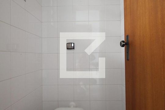 Banheiro de Serviço de casa à venda com 1 quarto, 100m² em Vila Dom Pedro I, São Paulo