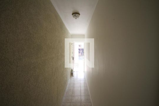 Corredor de entrada de casa à venda com 1 quarto, 100m² em Vila Dom Pedro I, São Paulo