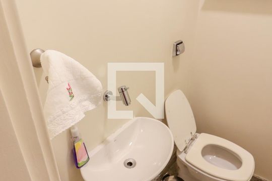 Lavabo de casa à venda com 4 quartos, 490m² em Butantã, São Paulo