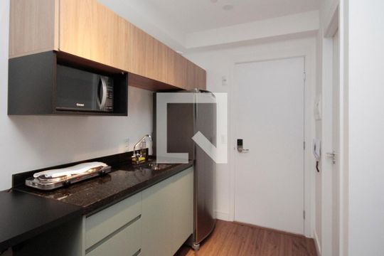 Cozinha de kitnet/studio à venda com 1 quarto, 22m² em Centro, São Paulo